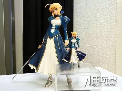 原版1/6持剑saber与大邪神saber