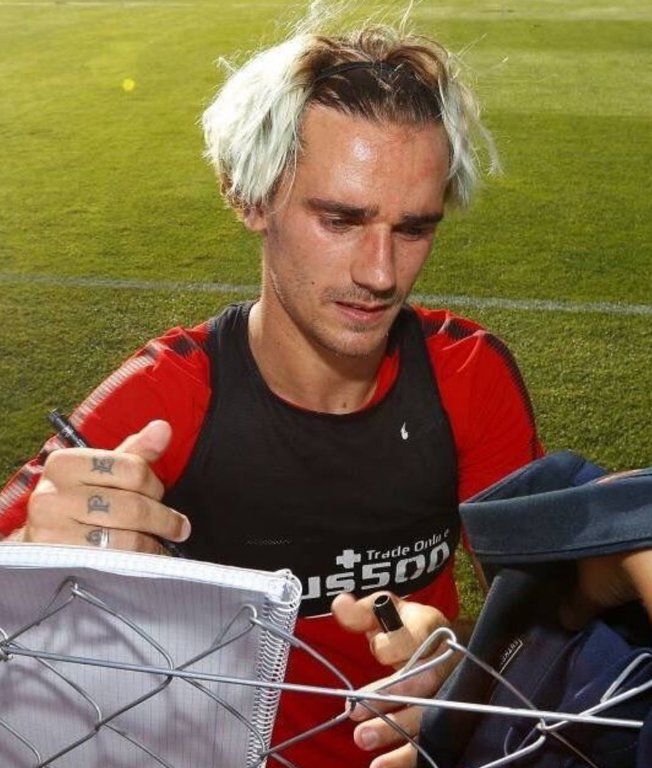 放飞自我格里兹曼新发型引网友神吐槽