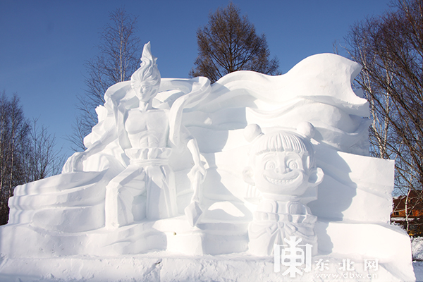 漠河北极村迪士尼雪雕园开门迎客邂逅芬兰籍圣诞老人